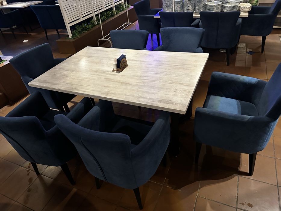 Продам ресторанное оборудование мебель