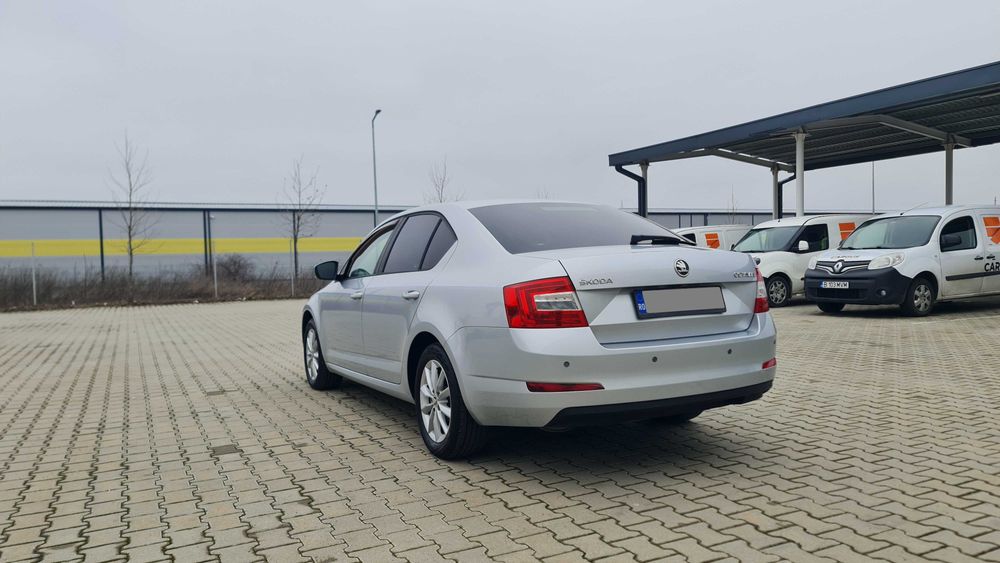 SKODA Octavia 3 berlina, motor 2.0 TDI - 150CP - an 2015 - Euro 5