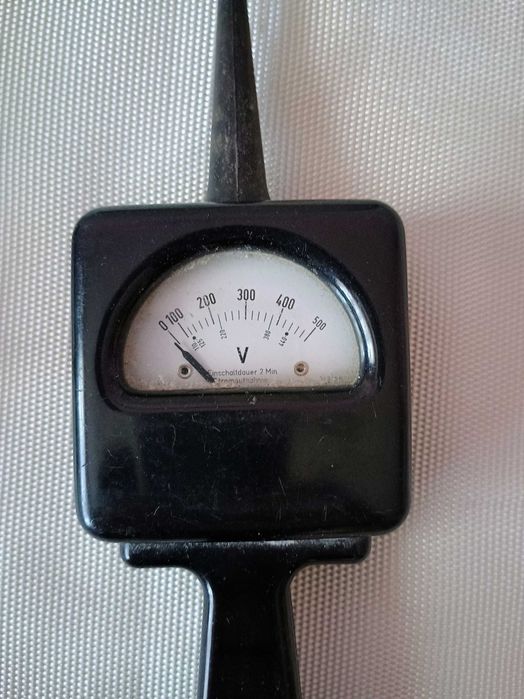Voltmetru nemtesc