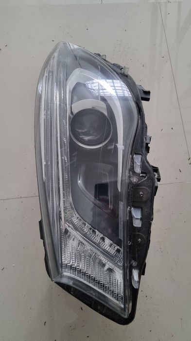 Far dreapta stanga mercedes a w176 amg xenon led glc x253 ils cla w117