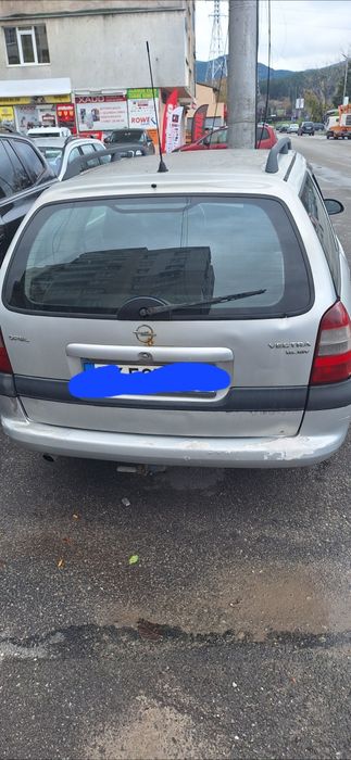 Продавам Opel Vectra 1.8-16v.