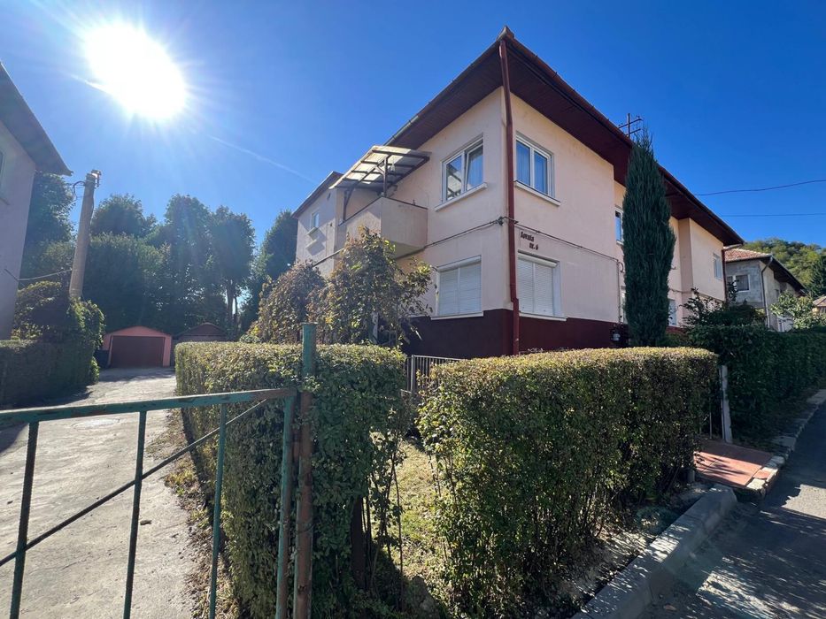 Apartament la vila , Gura Campului