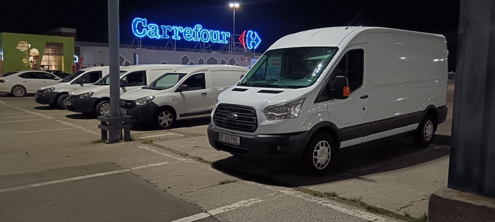 Inchiriere-Inchiriez duba van transport mobila marfa fara sofer ieftin