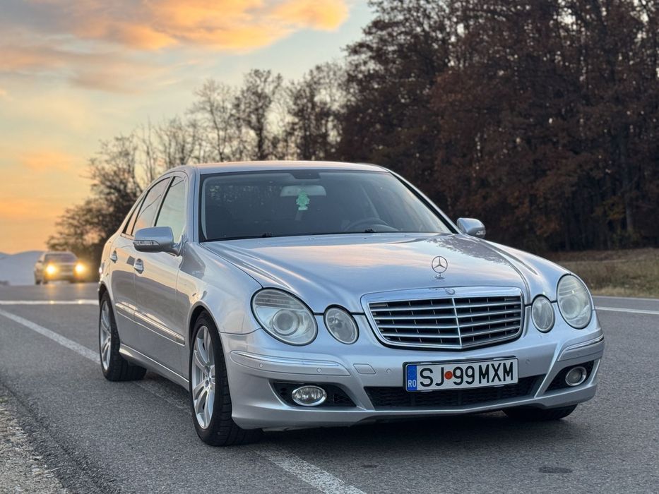 Mercedes-Benz E Stare buna de functionare, schimburi la zi