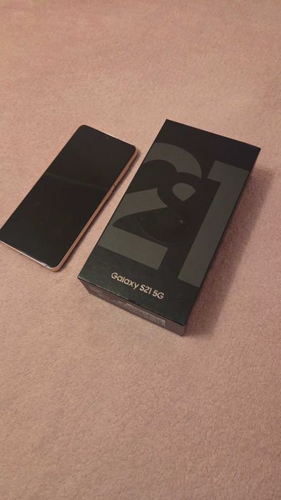 Telefon s21 stare f buna