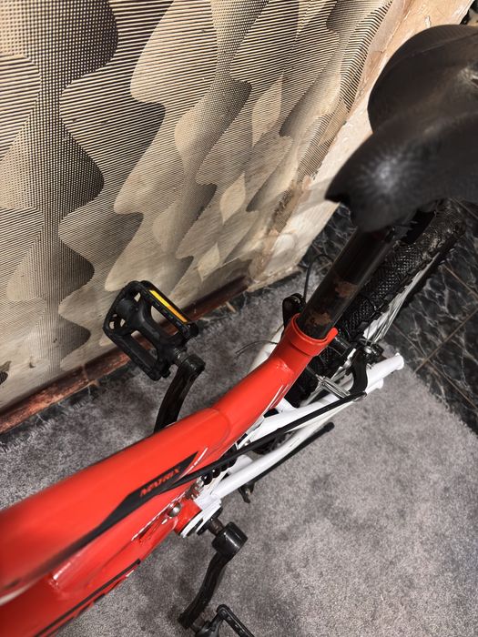 MATRIX Велосипед 20" FLASH червен