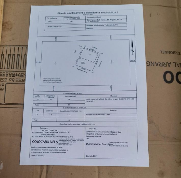 Vand Cladire în comuna Nanov!