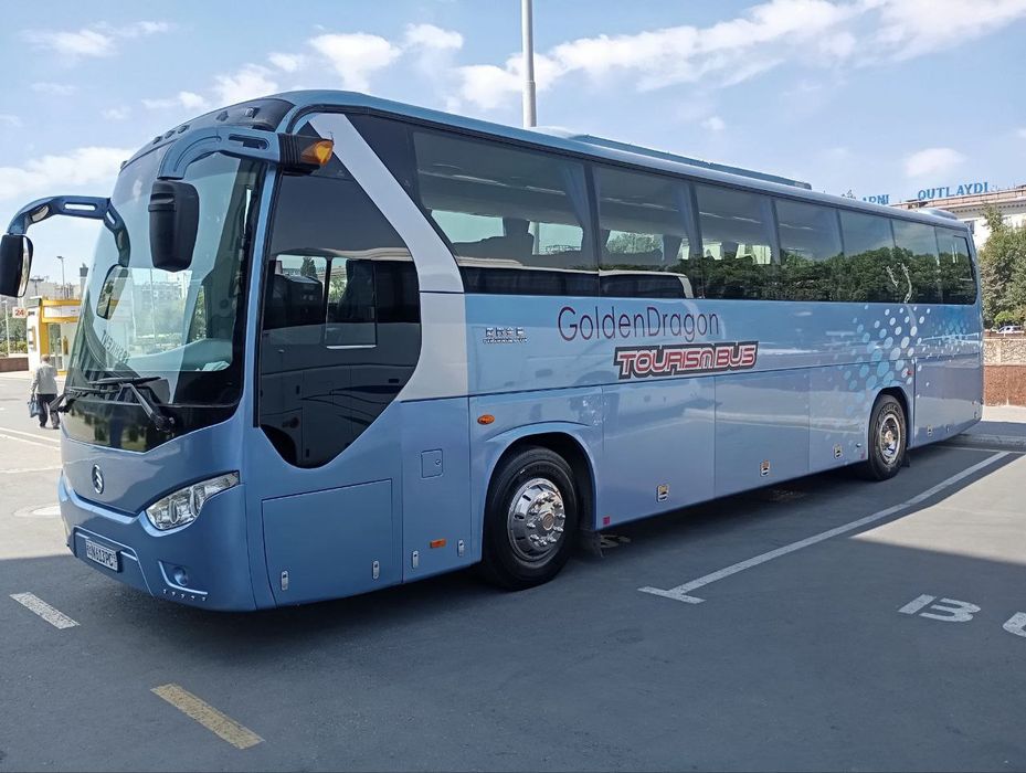 Golden avtobus sotiladi