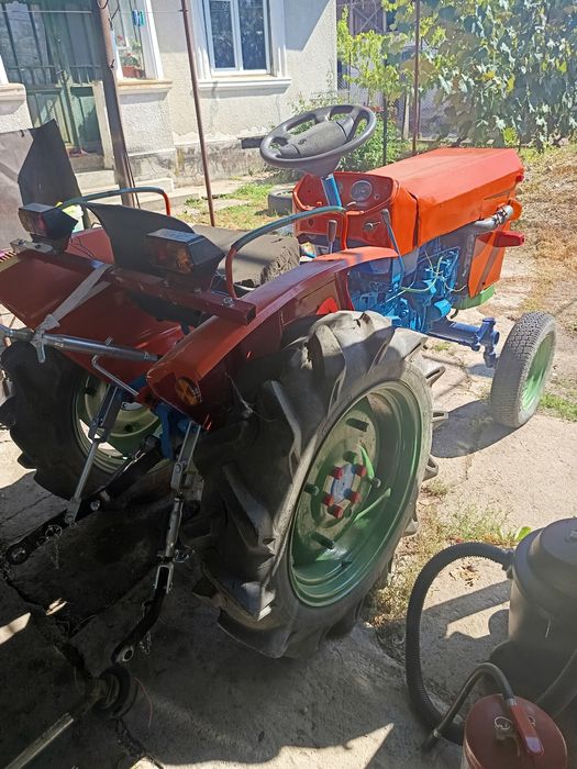 Vind tractorașe cubota l 1500
