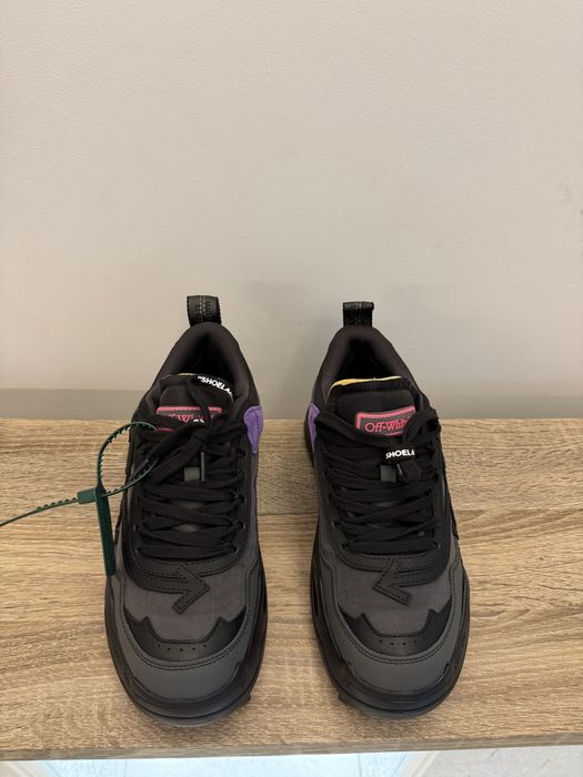 Off-White Odsy.