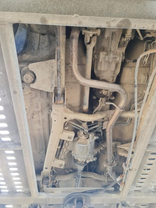 Piese Suzuki jimny/Transmisie/Elemente caroserie