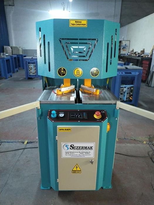 Продам станки для пластиковых окон