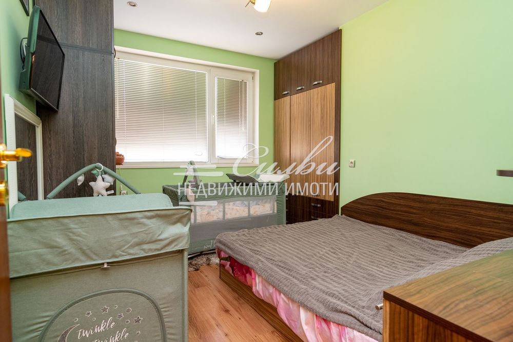 Продава се Тристаен апартамент в Шумен, Център - 81 кв.м за 1606 €/кв.м - Снимка #6