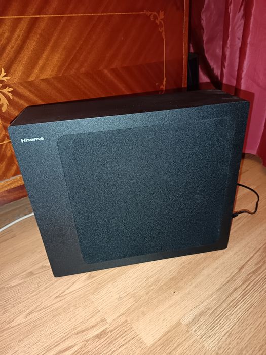 Vând Soundbar 2.1
