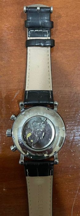 Yangi Mexanika soat sotuvda