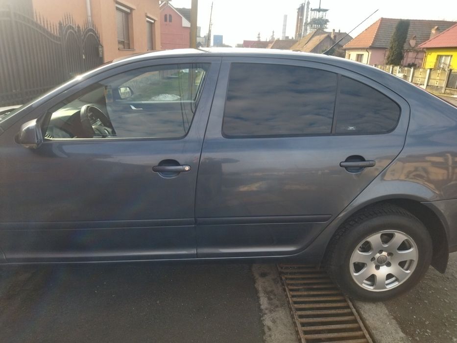 Vând autoturism Skoda Octavia 2