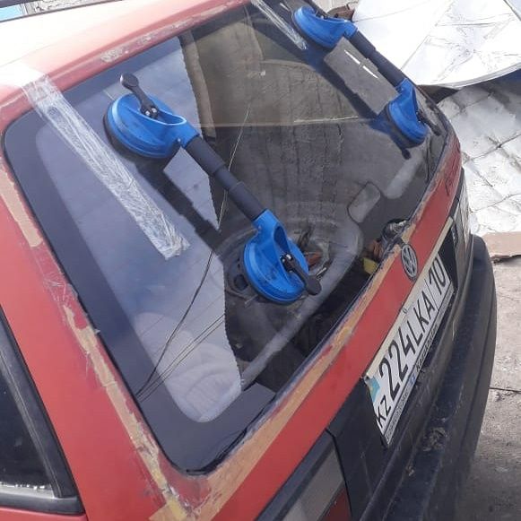 Автостекло и оптом и розница город Аркалык