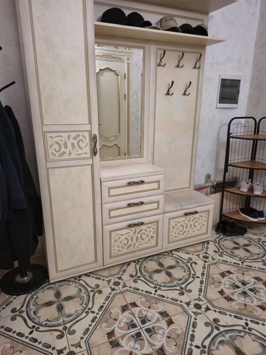 Мебель для прихожая