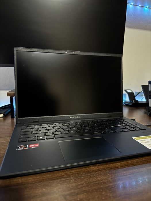 Laptop Asus VivoBook 15.6"