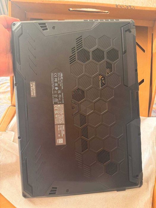 Asus Tuf a15 сотилади