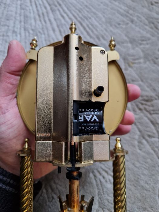 Ceas cupola plastic West Germany kundo quartz westminster ave maria me