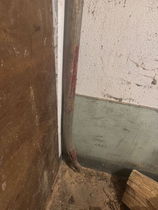 Твърд теглич за камион 2.1м