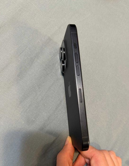 Iphone 15 Pro 256 gb Blue Titanium Neverlocked