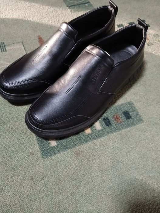 Распродажа продам летние туфли