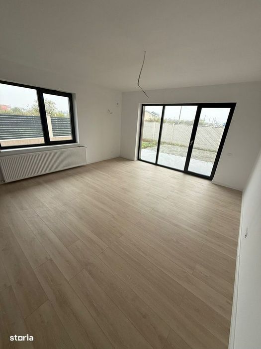 Casă În Rate La Dezvoltator 4 Camere