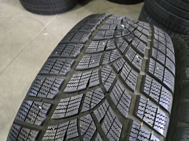 245/50/20 GOODYEAR 4бр