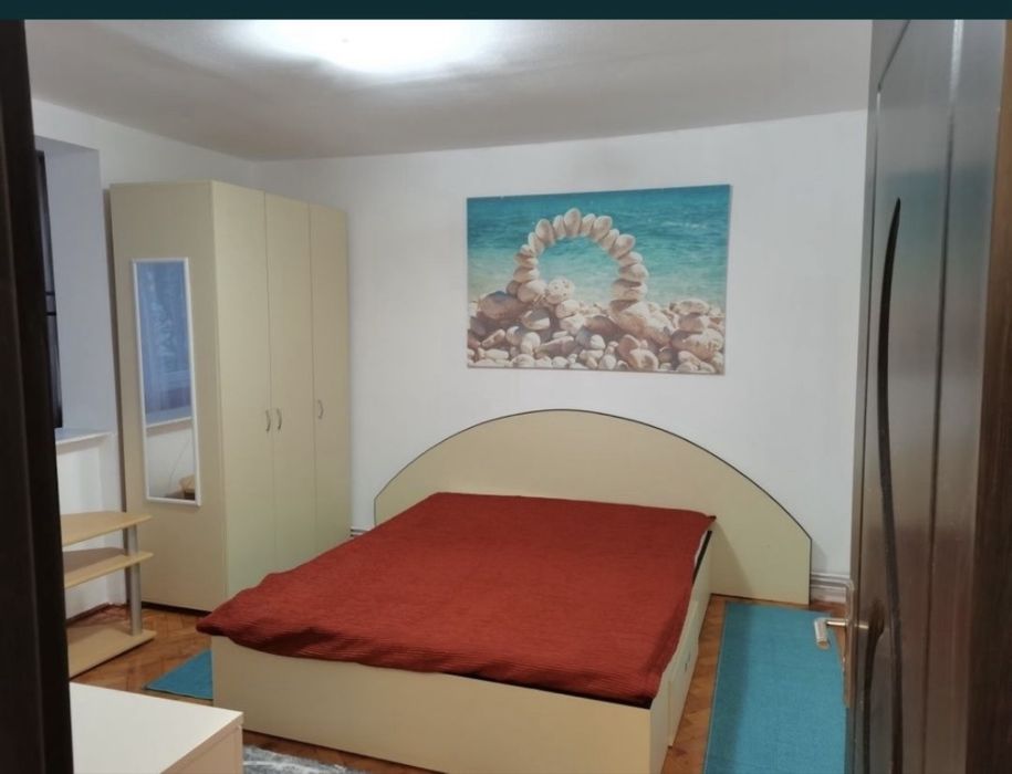 Închiriez apartament 2 camere Podgoria