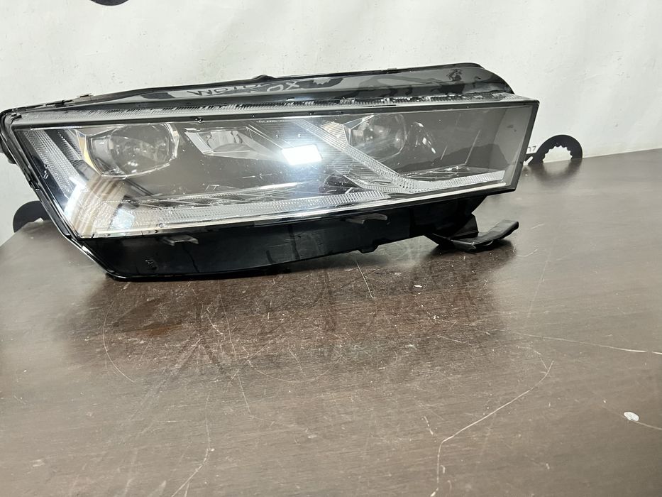 Far dreapta full led Skoda Octavia 4 dupa 2019