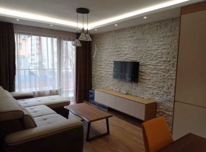 Двустаен апартамент под наем Студентски град