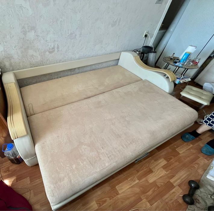 Диван диван продается