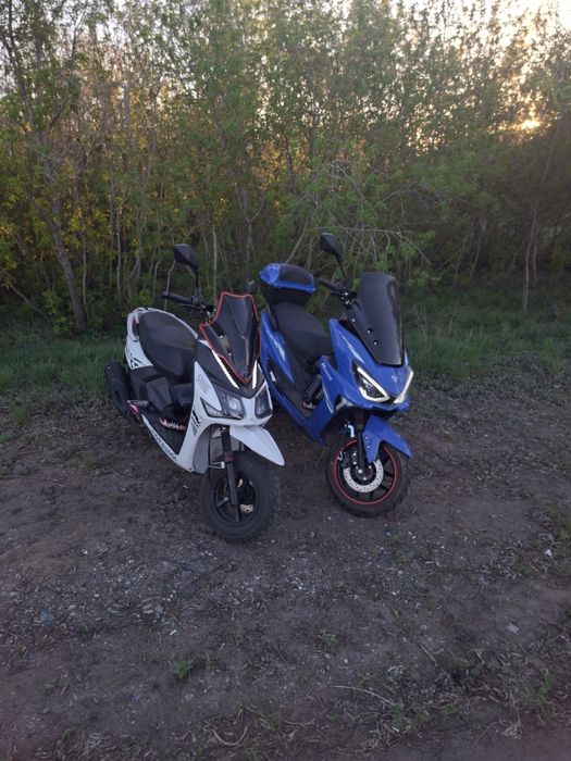 Скутер MAXI 150cc