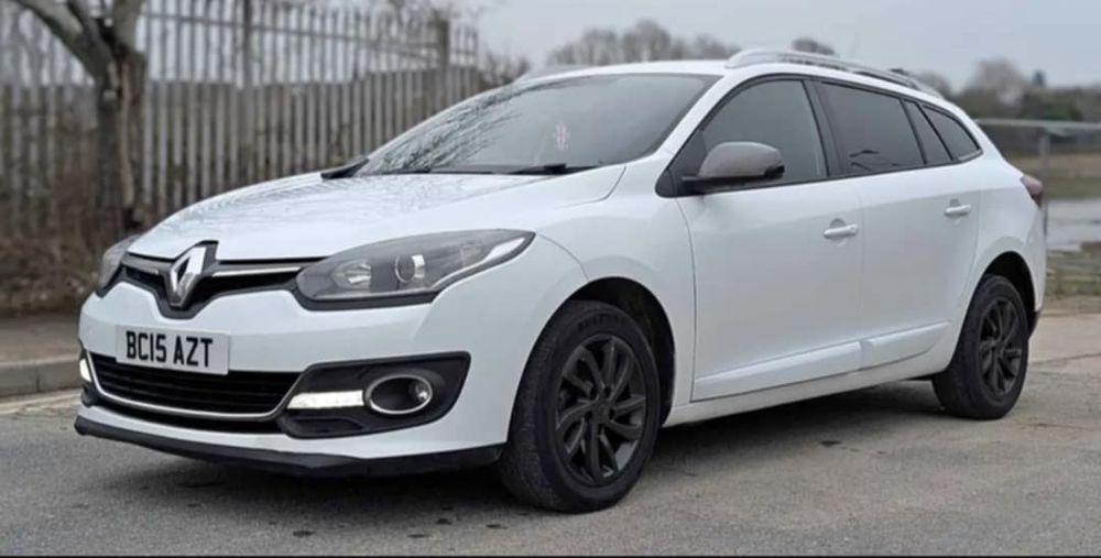 Usa stanga spate megane 3 combi 2015