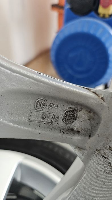 Джанти с гуми 17