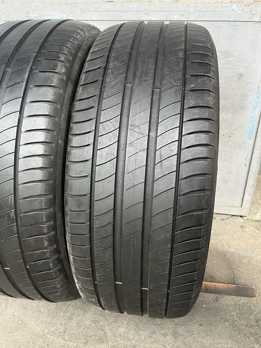 2 бр. летни гуми 235/50/18 Michelin DOT 4115 4,5 mm