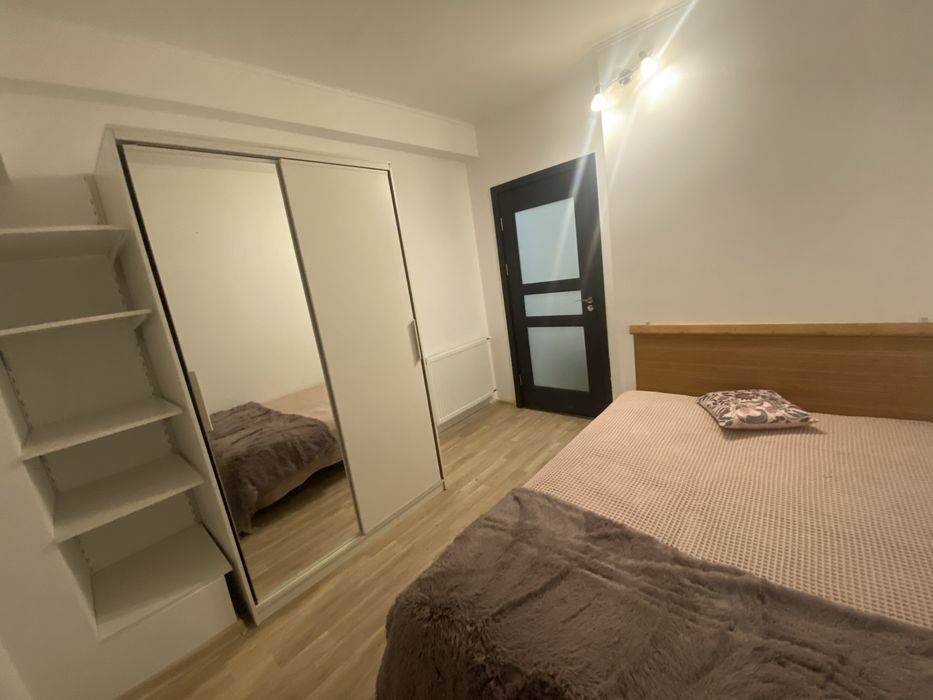 Inchiriez apartament strada Paris-Cluj Napoca