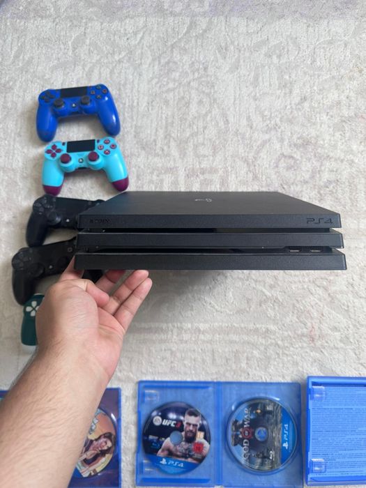 PS 4 pro , 1 tb за 150 000 тг