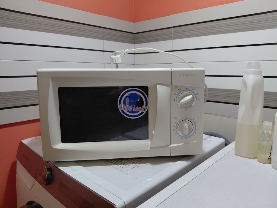 Микроволновка DAEWOO б/у