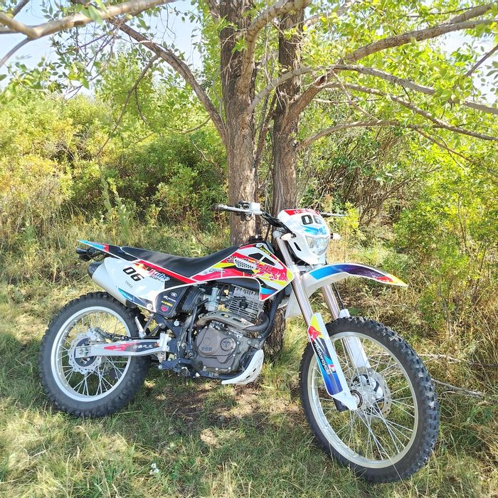 Эндуро 250 кубов