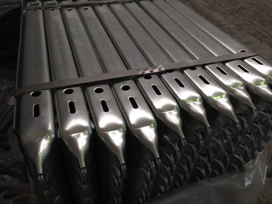 Montanti cofraje 50 cm si 100 cm zincati NOI