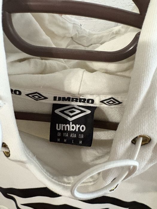 Hoodie на Umbro