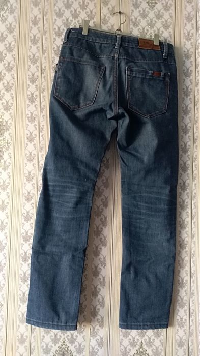 Продам джинсы для мальчиков