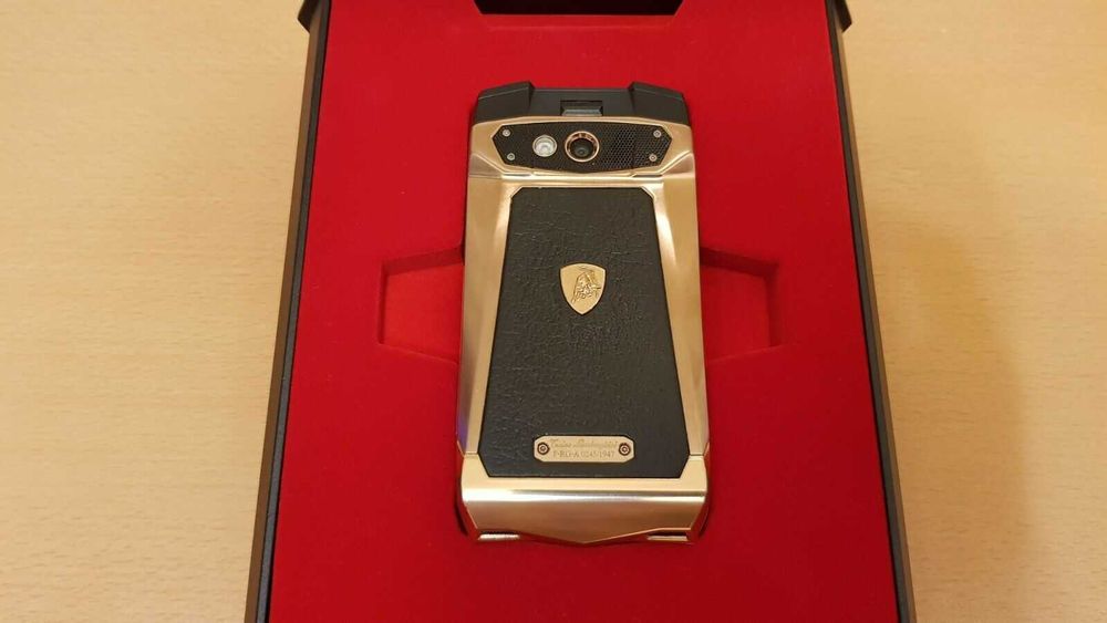 Tonino Lamborghini TL66 ANTARES - Смарт Телефон