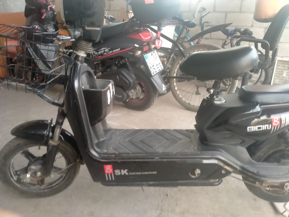 скутер продам за 50.000