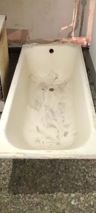 Продается раковина-ромашка и ванна