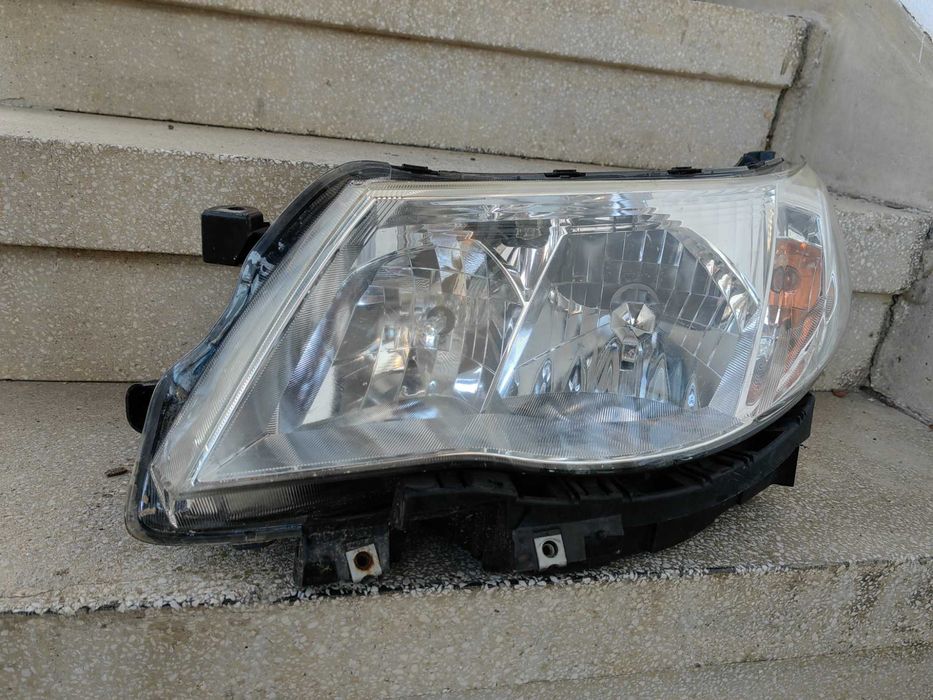Фар Subaru Forester 2008 2013 Xenon ляв/Фар Субару Форестър Оригинален