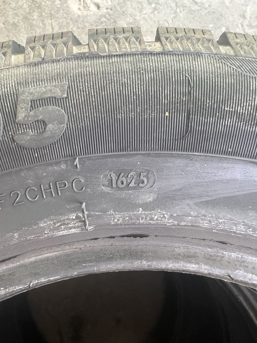 Зимние шина 185/65/14